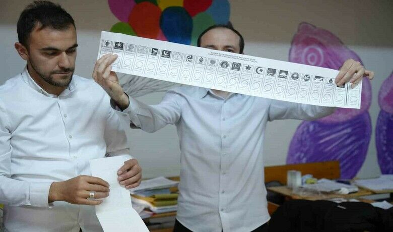 Samsun’da oy sayımı devam ediyor
 - Samsun’da 31 Mart yerel seçimlerinde oy kullanılan 3 bin 656 sandıkta sayımlar başladı.
