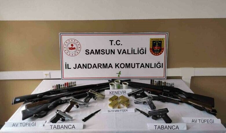 Jandarmadan silah ve mühimmat operasyonu
 - Samsun’da jandarma ekipleri tarafından silah ve mühimmat operasyonu düzenlendi.
