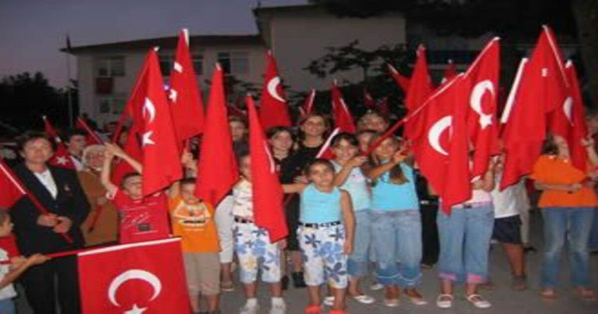 Bafra`da 30 Ağustos yürüyüşü