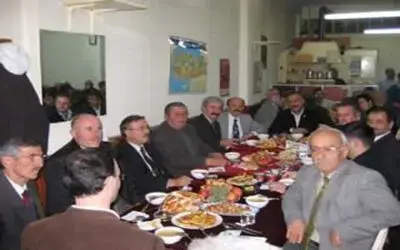 Emirgan aşevinden iftar