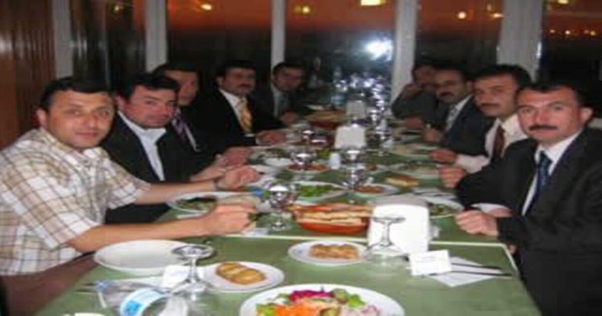 İHL mezunlarından iftar