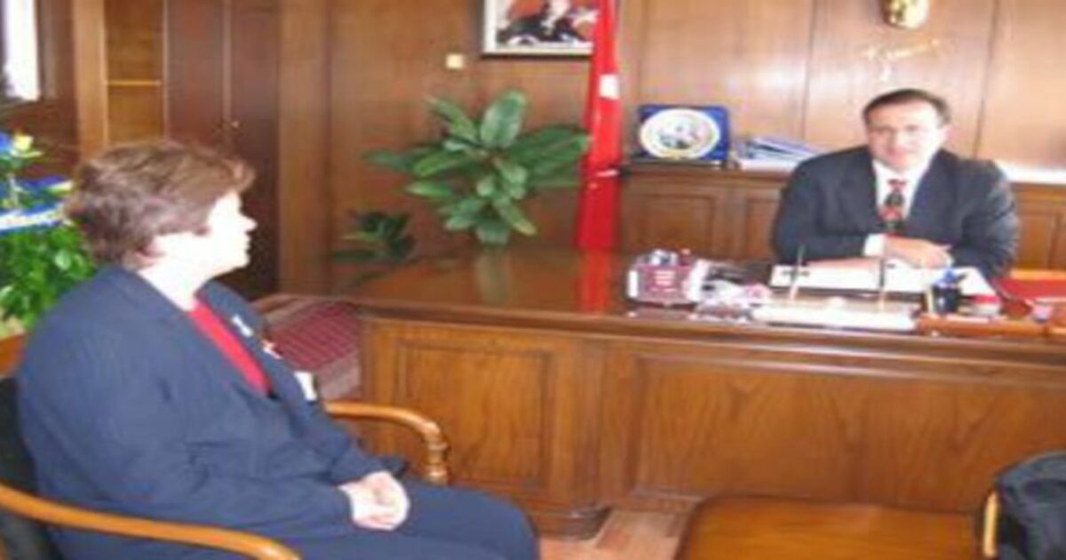 GÜŞAY`dan Kaymakama ziyaret