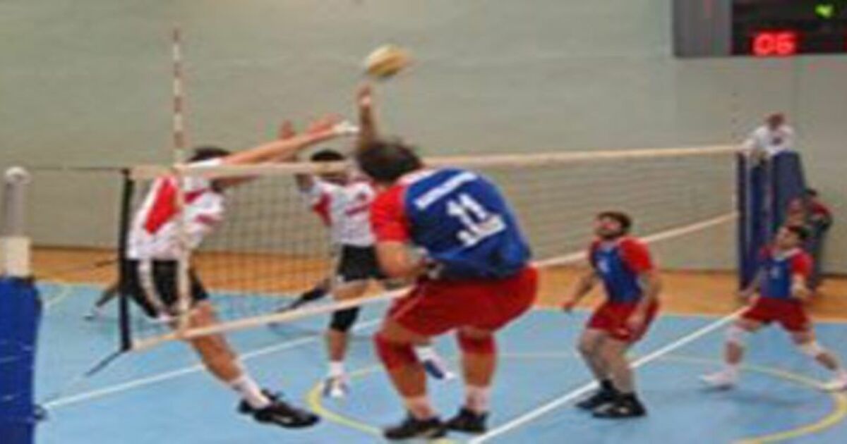 Voleybol ligini galibiyetsiz tamamladık