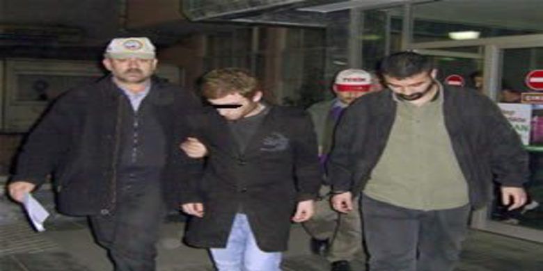 LİSE ÖĞRENCİLERİNE ESRAR BASKINI - 0