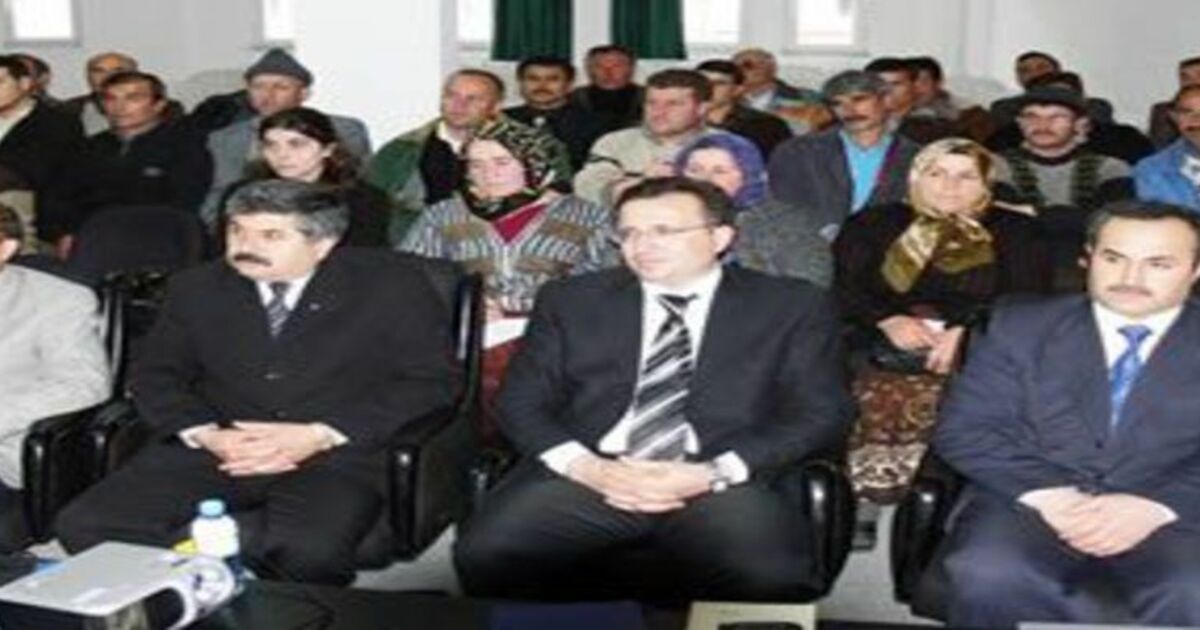 Örtüaltı yetiştiriciliği semineri başladı