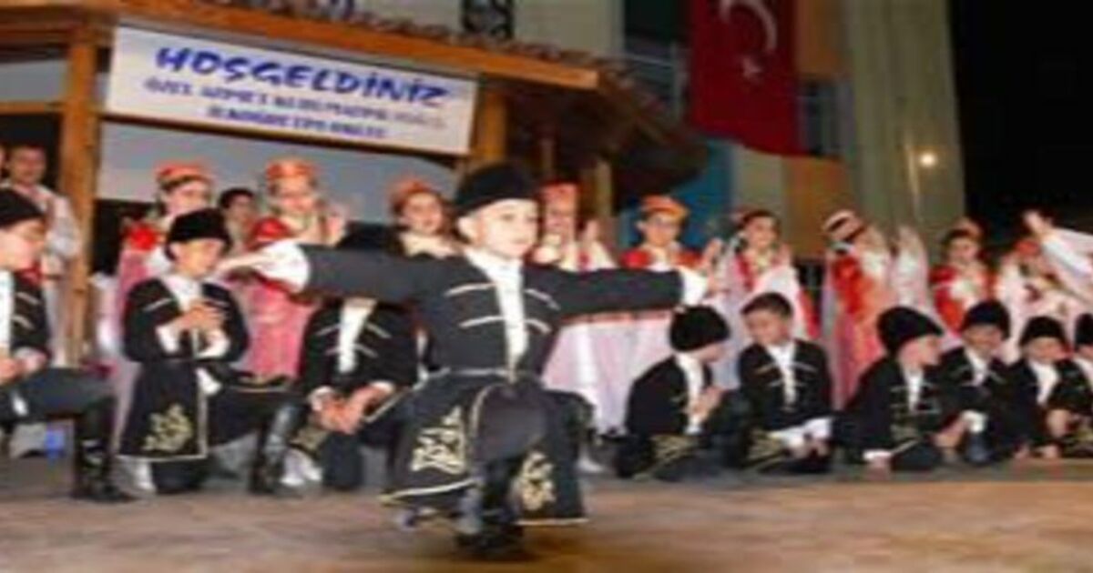 Kurumahmutoğlu Kolejinin onur günü