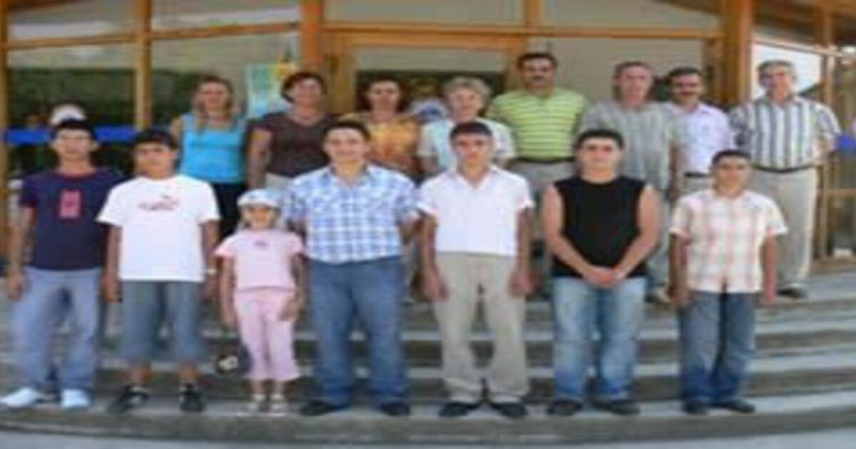 KURUMAHMUTOĞLU KOLEJİNDEN BAŞARI DAYANIŞMASI