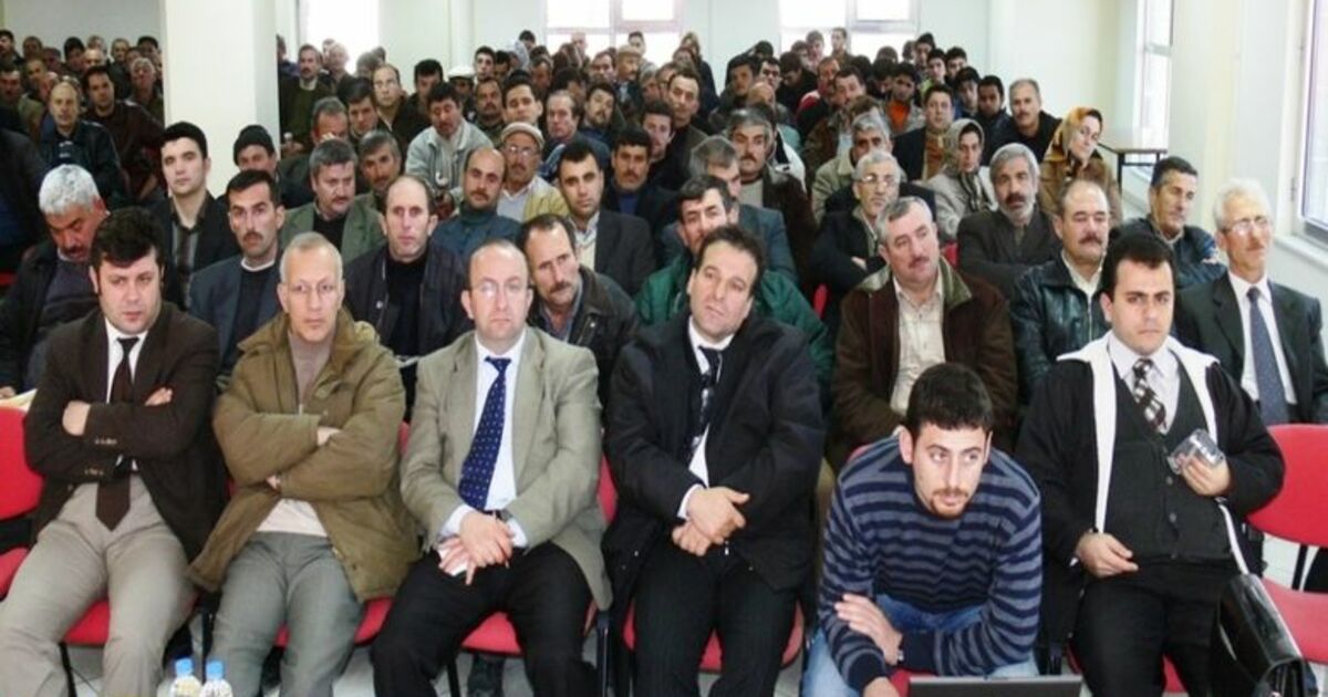 Tütün Tarımında Alternatif Uygulamalar Prof. Dr. Osman Ecevit: "Tütünde Zararlı, Hastalık Ve Yabancı Otlarla Mücadele Edilmesine Rağmen Tarlada Ortalama Yüzde 35 Üzerinde Bir Ürün Kaybı Meydana Gelmektedir"