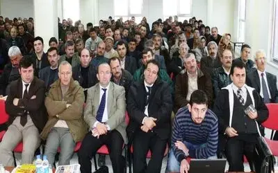 Tütün Tarımında Alternatif Uygulamalar Prof. Dr. Osman Ecevit: "Tütünde Zararlı, Hastalık Ve Yabancı Otlarla Mücadele Edilmesine Rağmen Tarlada Ortalama Yüzde 35 Üzerinde Bir Ürün Kaybı Meydana Gelmektedir"