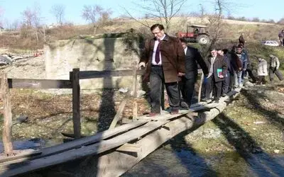 Kaymakam Dınkırcı'nın Köy Gezileri Bafra Kaymakamı Bekir Dınkırcı, İlçeye Bağlı Örencik, İlyaslı, Kamberli, Terzili, Kuşluğan Ve Türk Köylerini Ziyaret Etti Kaymakam Bekir Dınkırcı: "Ekip Çalışmasıyla Sorunları Çözeceğiz"