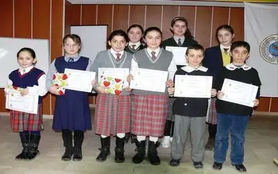 Başarılı Öğrenciler Ödüllendirildi