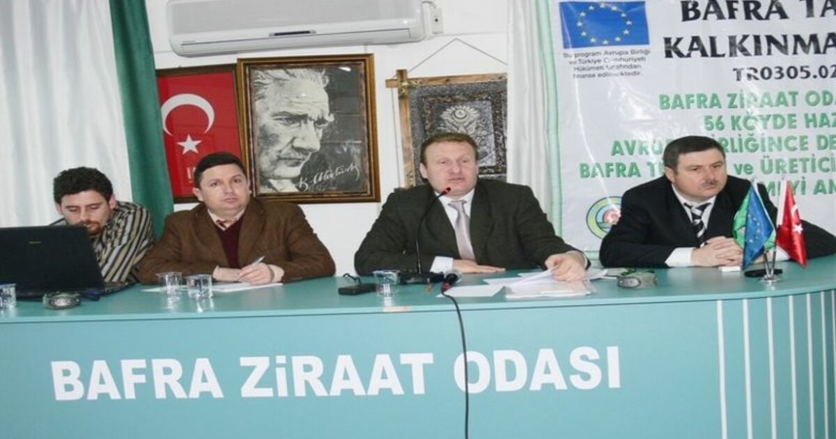 Bafra'da Tütün Paneli "Bafra Tarımsal Kalkınma Projesi" Kapsamında Tütün Üreticilerine Yönelik Hazırlanan Tütün Paneli Yoğun İlgi Gördü