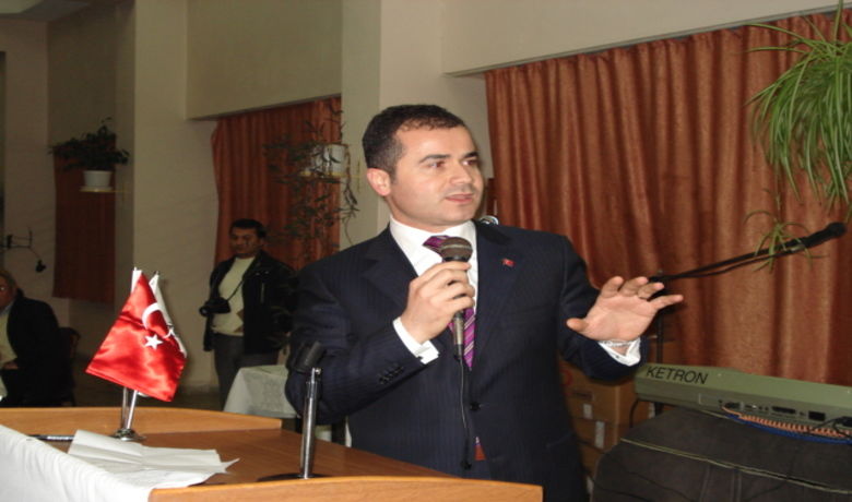 Milletvekili Kılıç'ın Çarşamba İlçe Gezisi Ak Parti Samsun MilletvekiliSuat Kılıç: "Çarşamba Güzel Oluyor Ve Daha Da Güzel Olacak" - AK Parti Genel Merkez Tanıtım ve Medya Başkan Yardımcısı, Samsun Milletvekili Suat Kılıç, Çarşamba ilçesinin bu yılın sonunda doğalgaza kavuşacağını belirterek, "Çarşamba güzel oluyor, daha da güzel olacak" dedi.