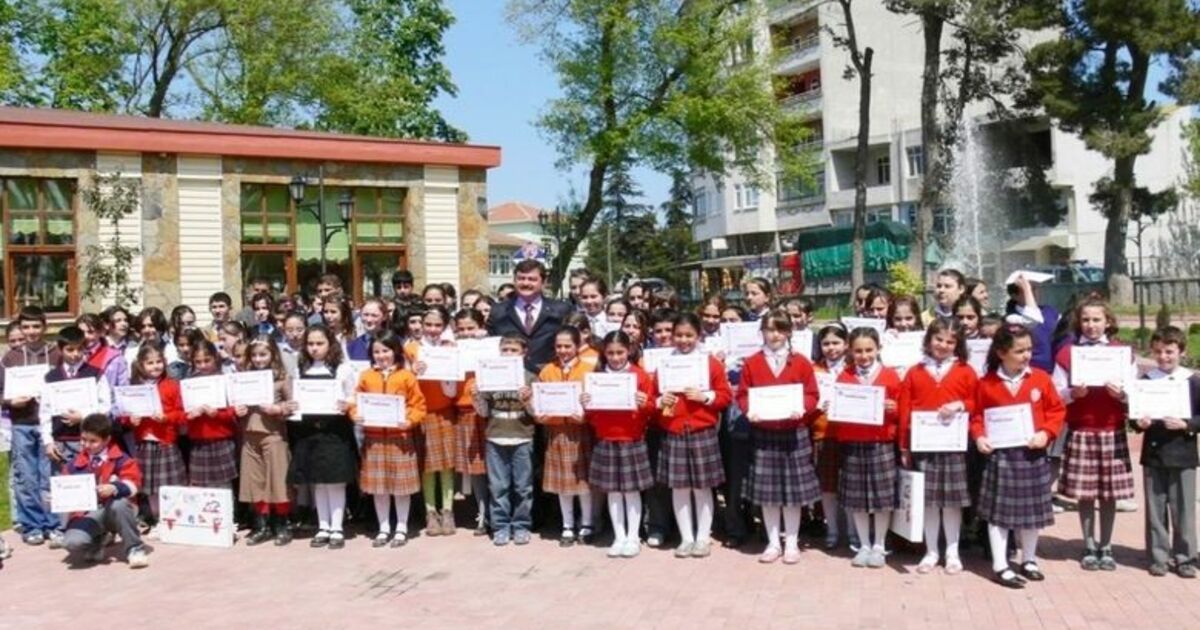 Bafra Belediyesi'nden Resim Sergisi Ve Ödül Töreni