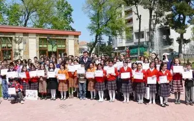 Bafra Belediyesi'nden Resim Sergisi Ve Ödül Töreni