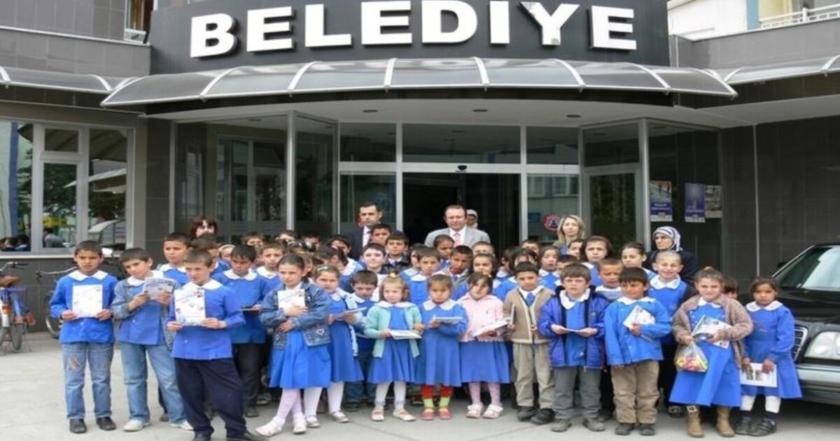 Öğrencilerden Kamu Kurumlarına Ziyaret
