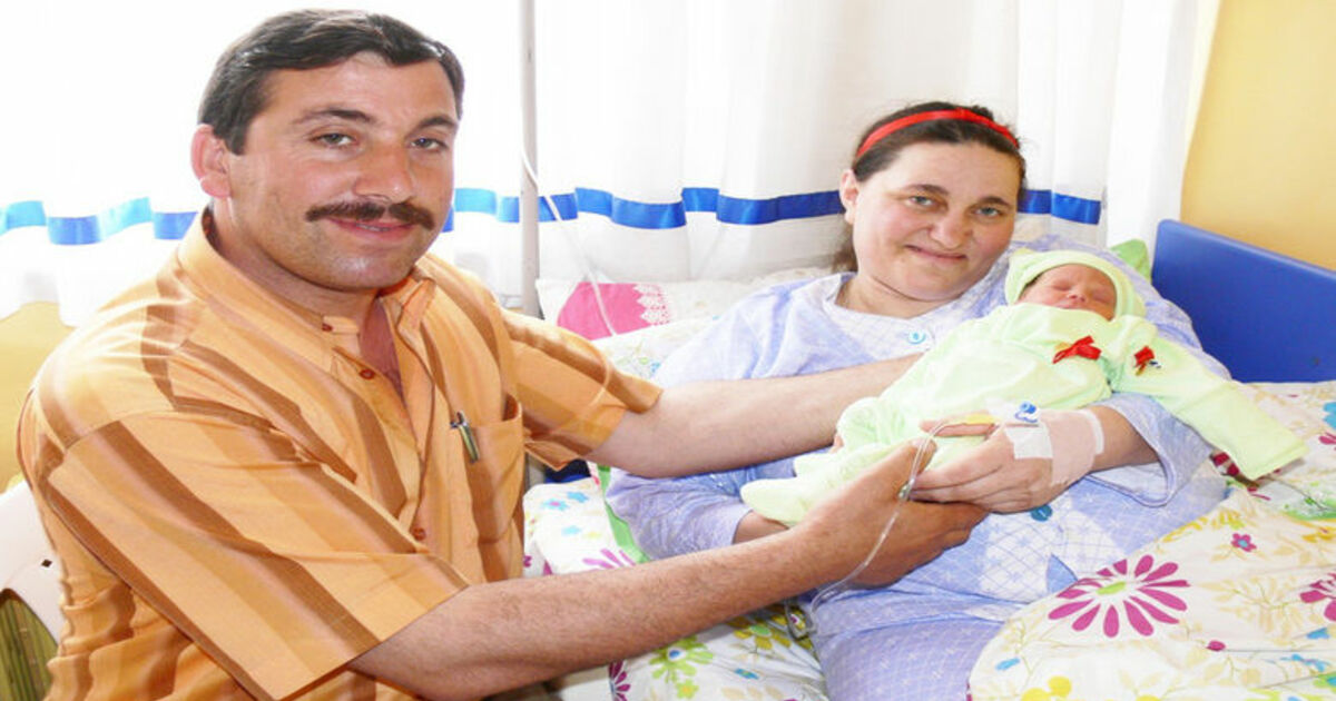 23 Yıllık Çocuk Hasreti "İkiz Çocuk"la Sona Erdi Samsun'un 19 Mayıs İlçesine Bağlı Ormancık Köyünde İkamet Eden Sarı Çiftinin, 23 Yıllık Çocuk Özlemi İkiz Bebekle Son Buldu