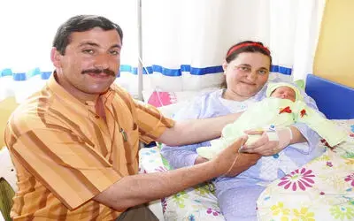 23 Yıllık Çocuk Hasreti "İkiz Çocuk"la Sona Erdi Samsun'un 19 Mayıs İlçesine Bağlı Ormancık Köyünde İkamet Eden Sarı Çiftinin, 23 Yıllık Çocuk Özlemi İkiz Bebekle Son Buldu