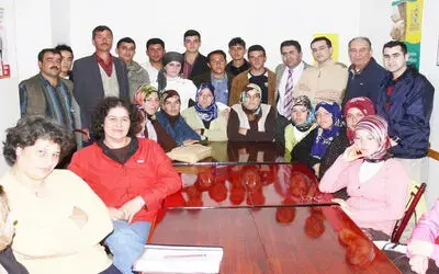 Savcıdan Oyuncak Tabanca Uyarısı Bafra Cumhuriyet Savcısı Özgür Katip Kaya: "Çocuğun Eline Kalem Verirseniz Yazmayı, Kitap Verirseniz Okumayı, Oyuncak Tabancayı Verirseniz Vurmayı Öğrenir"
