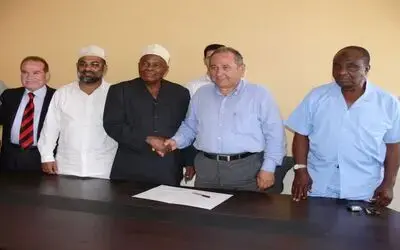 Tanzanya Tarım Bakanı Haji Samsun'da Tanzanya Tarım Bakanı Burhan Saadet Haji Ve Beraberindeki Heyet, Samsun'un Bafra Ve Alaçam İlçelerine Ait Köylerde Bulunan Tesislerde İncelemelerde Bulundu