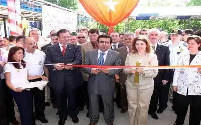 Samsun'da Yıl Sonu Sergisi Bafra İlçesinde Halk Eğitim Merkezi Ve Okullarda Bir Yıl Boyunca Yapılan Yaklaşık 10 Bin El İşi Fuarda Sergilendi