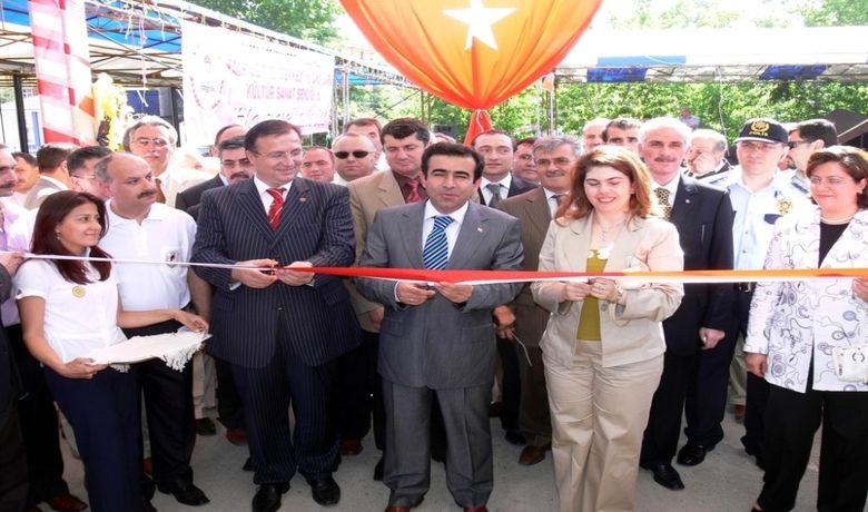 Samsun'da Yıl Sonu Sergisi Bafra İlçesinde Halk Eğitim Merkezi Ve OkullardaBir Yıl Boyunca Yapılan Yaklaşık 10 Bin El İşi Fuarda Sergilendi - Samsun'un Bafra ilçesinde, Halk Eğitim Merkezi ve okullarda bir yıl boyunca yapılan yaklaşık 10 bin el işi için fuar açıldı.