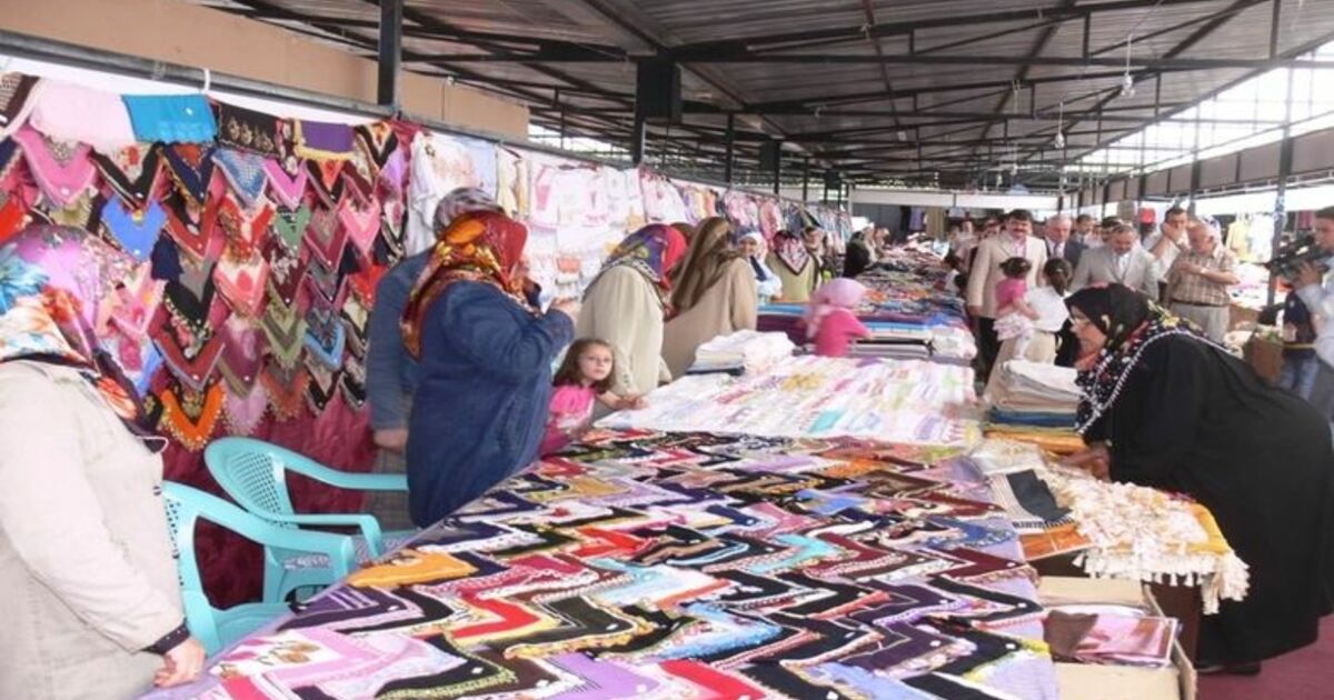 Öğrenciler Yararına Kermes Samsun'un Bafra İlçesinde, İrşadiye, Altınyaprak, Mevlana Ve Bafra Merkez Yurtları Talebeleri Yararına, Bafra Belediyesi Kapalı Fuar Alanı'nda Geleneksel 6. Büyük Kermes Düzenlendi