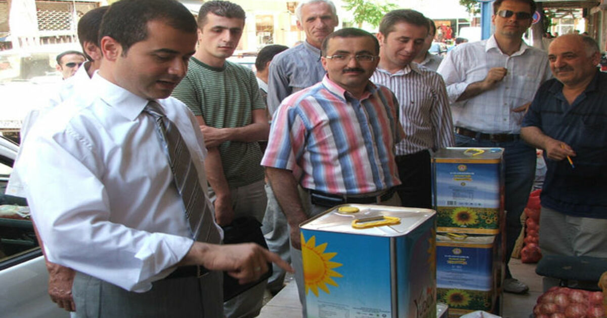 Türkiye Ak Parti'yle Zamsız Dönem Yaşadı Ak Parti Samsun Milletvekili Ve Milletvekili Adayı Suat Kılıç: "Zam Bir Yana Birçok Gıda Maddesinin De Fiyatı Düştü"