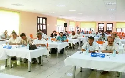 Bafra Belediye Meclis Toplantısı Bafra Belediye Meclis Toplantısında, Meclis Üyesi Nafiz Oktar, Encümen Ve Komisyon Üyeliğinden Düşürüldü