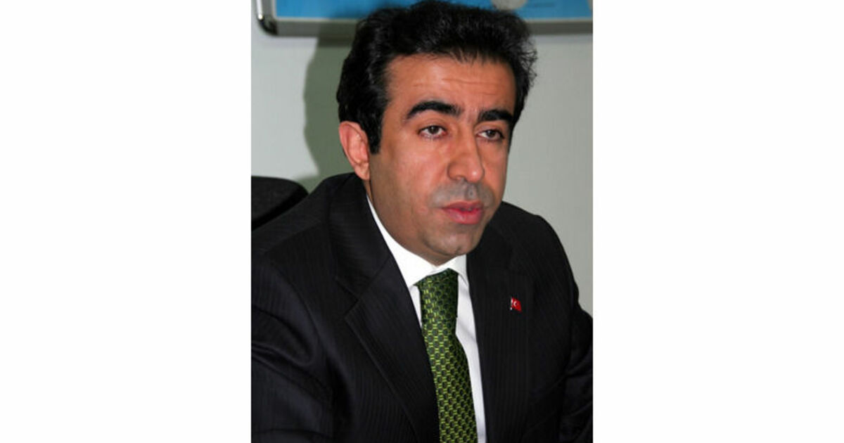 Samsun'da İl Kriz Masası Çalışmaları Samsun Valisi Hasan Basri Güzeloğlu: "Selin Ardından Devam Eden Hasar Tespitlerinde Bin 341 Ev Ve İşyeri Zarar Gördü" "3 Bin 944 Dekar Tarım Alanında 678 Bin 725 Ytl Zarar Tespit Edildi"