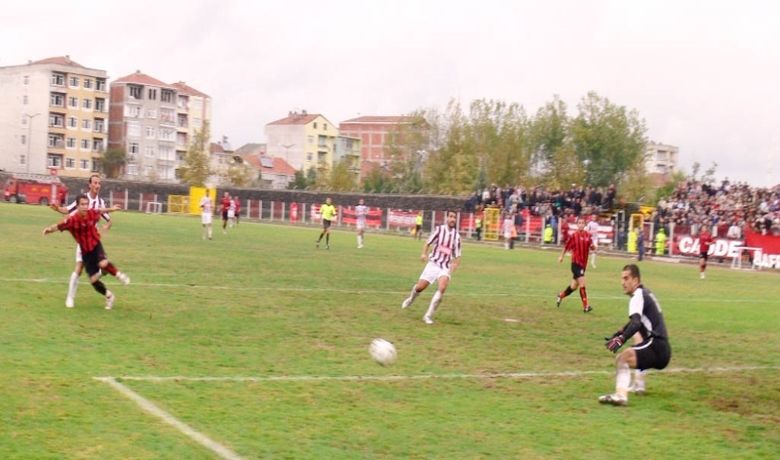 Tff 3. Lig Bafra Belediyespor: 1 Tokatspor: 2 - TFF 3. Lig 2. Grup'ta Bafra Belediyespor, kendi sahasında Tokatspor'a 2-1 mağlup oldu.