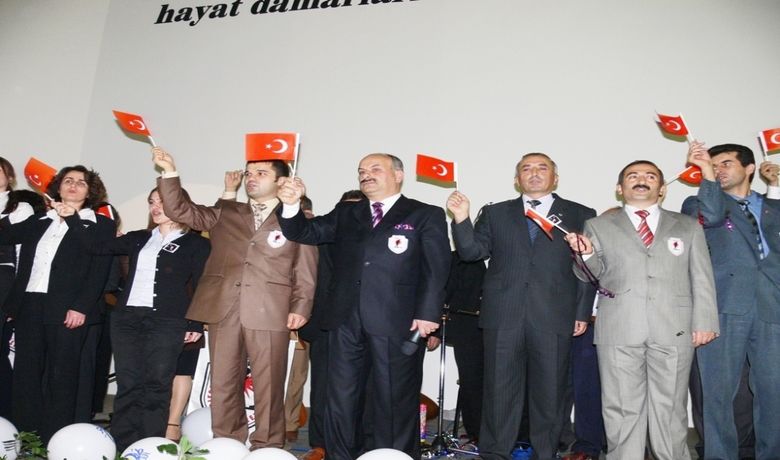Cumhuriyet Şiir Dinletisi - Samsun'un Bafra 30 Ağustos İlköğretim Okulu tarafından "Cumhuriyet Şiir Dinletisi" düzenlendi.
