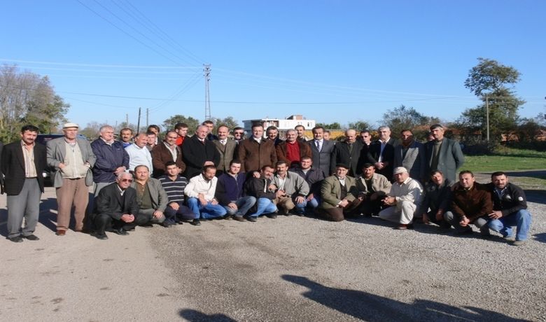 Köylerdeki Yatırımlar İncelendi, Sorunlar Dinlendi Bafra Kaymakamı BekirDınkırcı, Karaburç, Kalaycılık, Koruluk Ve Fener Köylerini Ziyaret Etti - Samsun'un Bafra İlçe Kaymakam Bekir Dınkırcı ve beraberindeki daire müdürleri, Karaburç, Kalaycılık, Koruluk ve Fener köylerini ziyaret ederek yatırımları inceledi, köylülerin sorunlarını dinledi.