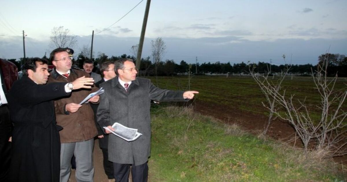 Vali Güzeloğlu, Hastane Yerlerini İnceledi