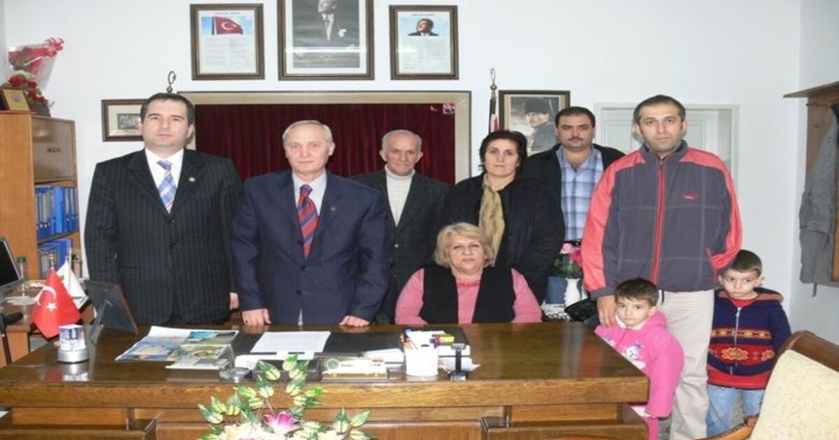 Başsavcısı Çokal'dan Stk'lara Ziyaret Samsun'un Bafra Cumhuriyet Başsavcısı Salih Çokal, Sakatlar Derneği Bafra Şubesi Ve Ha-bi-der'i Ziyaret Etti