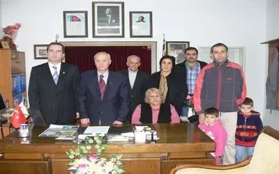 Başsavcısı Çokal'dan Stk'lara Ziyaret Samsun'un Bafra Cumhuriyet Başsavcısı Salih Çokal, Sakatlar Derneği Bafra Şubesi Ve Ha-bi-der'i Ziyaret Etti