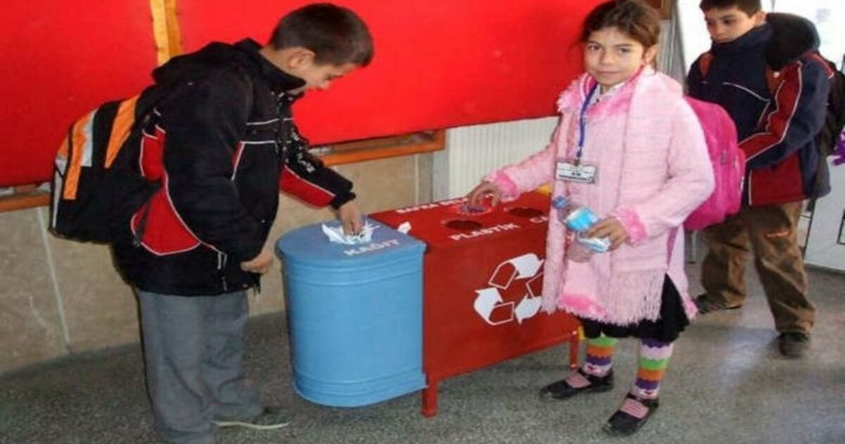 Bafra'da Geri Dönüşüm Projesi Bafra Katı Atık Kazanma Projesi, Pilot Okul Seçilen Okullarda Uygulamaya Başlandı