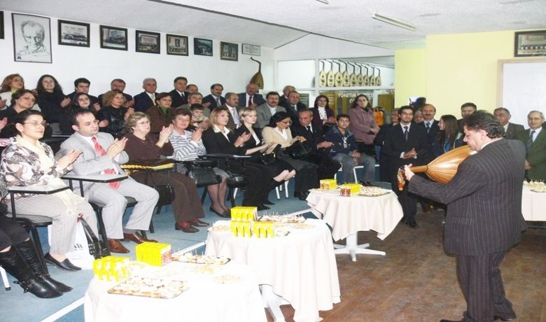 Bafra Musiki Cemiyeti'nden 30. Yıl Kutlaması - Samsun'un Bafra Musiki Cemiyeti, hizmette 30'uncu yılını kutladı.