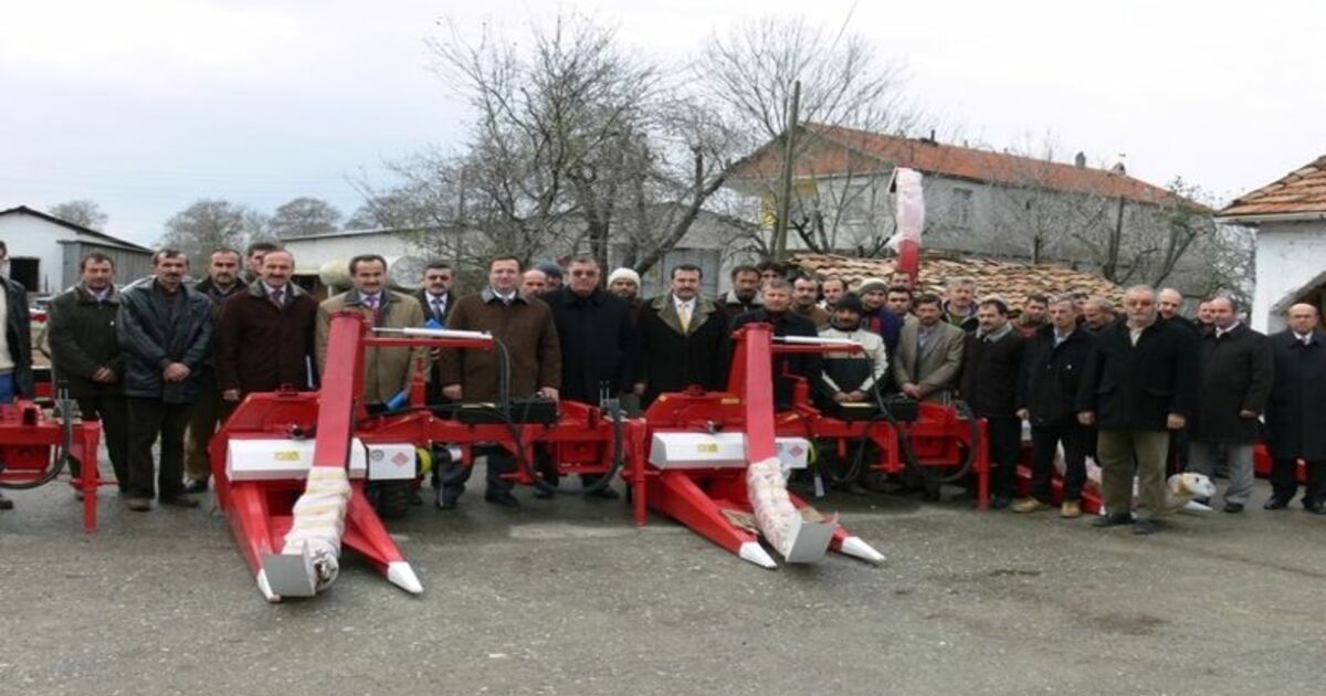 Bafra Ovası'nda Silajlık Mısır Makinesi Dağıtımı