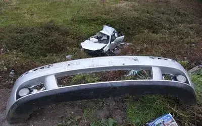 Diş Hekimi, Otomobiliyle Ölüme Uçtu Samsun'da 28 Yaşındaki Diş Hekimi, Sağanak Yağış Dolayısıyla Otomobilin İki Ayrı Araçla Çarpışması Sonucu Şarampole Yuvarlandığı Kazada Olay Yerinde Hayatını Kaybetti