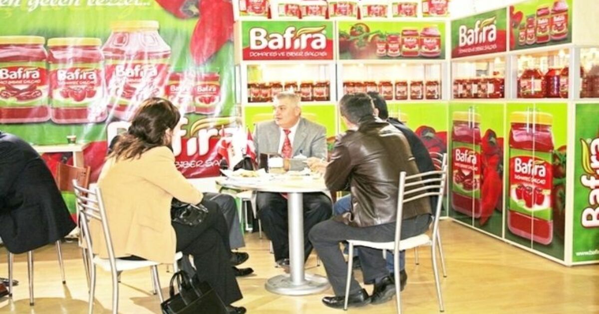 Bafra'dan İngiltere'ye Salça İhracatı