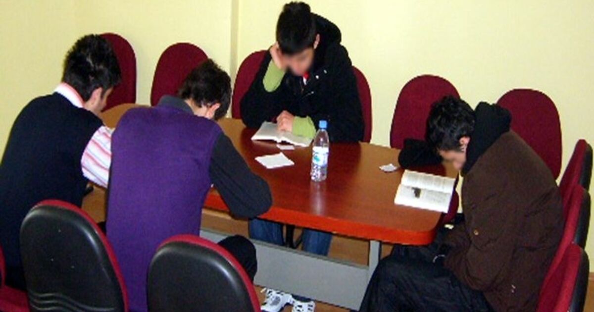 Suça Karışan 5 Çocuk Hakkında Kitap Okuma Tedbiri Verildi Samsun'un Bafra İlçesinde, 2008 Yılı Ocak Ayı İçinde Mahkemelerce 5 Çocuk Hakkında Kitap Okuma Tedbiri Verildi