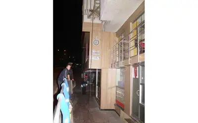 Hortumla İşhanından İnen Şahıs Polisi Alarma Geçirdi