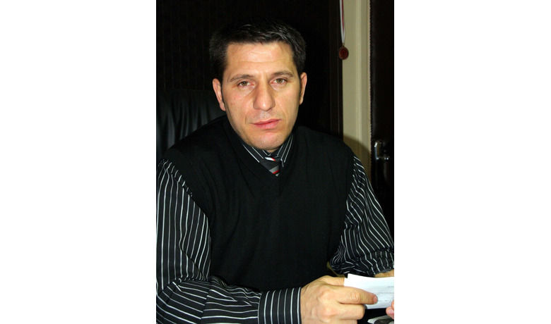 Tff 3. Lig Gazi Belediyespor Telafi Peşinde KulüpBaşkanı Mustafa Göksal: "Ankara'dan 3 Puanla Dönmek İstiyoruz" - TFF 3. Lig 2. Grup'ta mücadele eden Gazi Belediyespor, deplasmanda karşılaşacağı Tarım Kredispor'u mağlup ederek Ankara'dan 3 puanla dönmek istiyor.