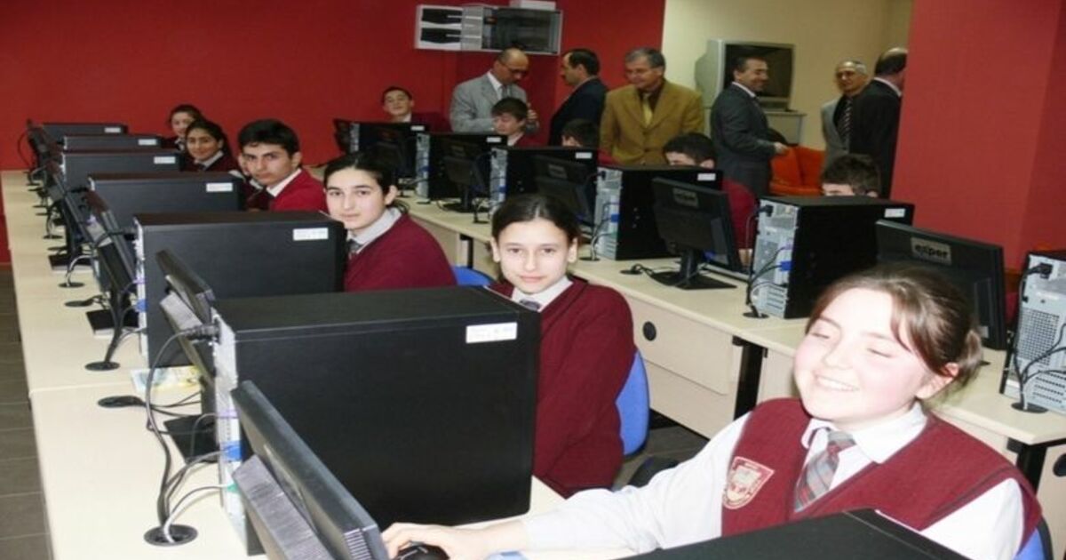 Bafra'da Halka Açık İnternet Erişim Merkezi