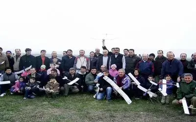 Model Uçaklar Semada