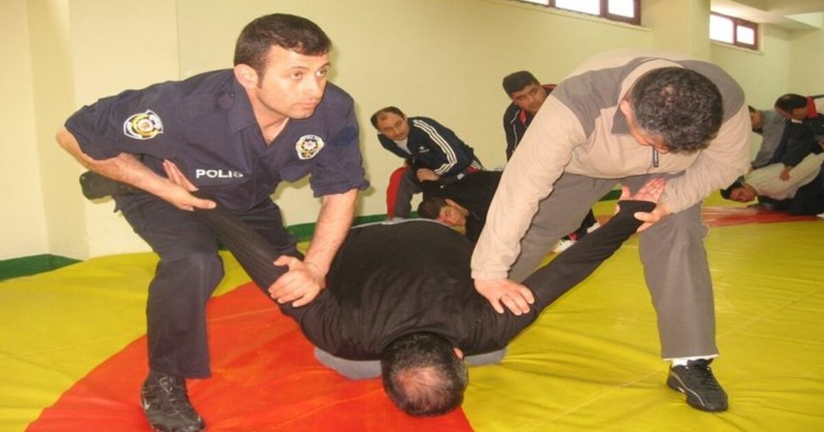 Polis Savunma Taktikleri Temel Eğitim Kursu