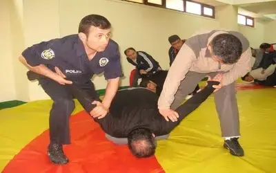 Polis Savunma Taktikleri Temel Eğitim Kursu