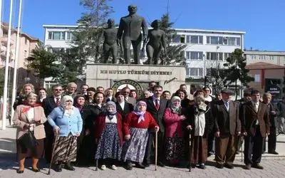 Bafra'da Yaşlılar Haftası Kutlamaları