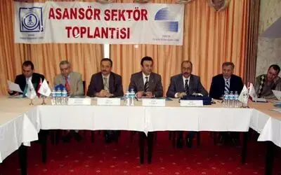 Asansör Sektörü Çözüm İçin Bir Arada